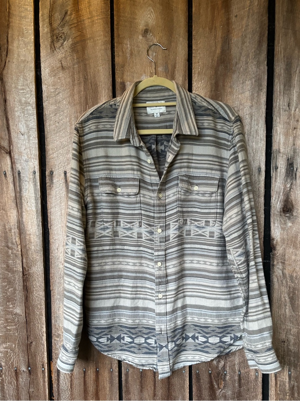 Lucky Brand Men's M Southwestern Western Button Up Shirt Aztec Boho Beach Camp